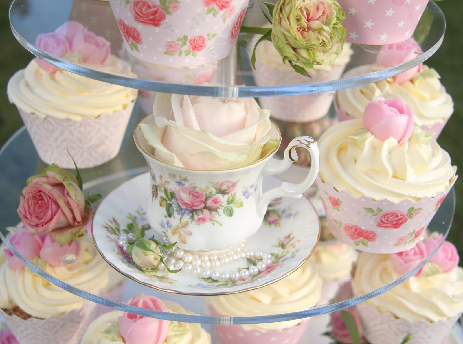 Vintage Tea Party Cake Ideas