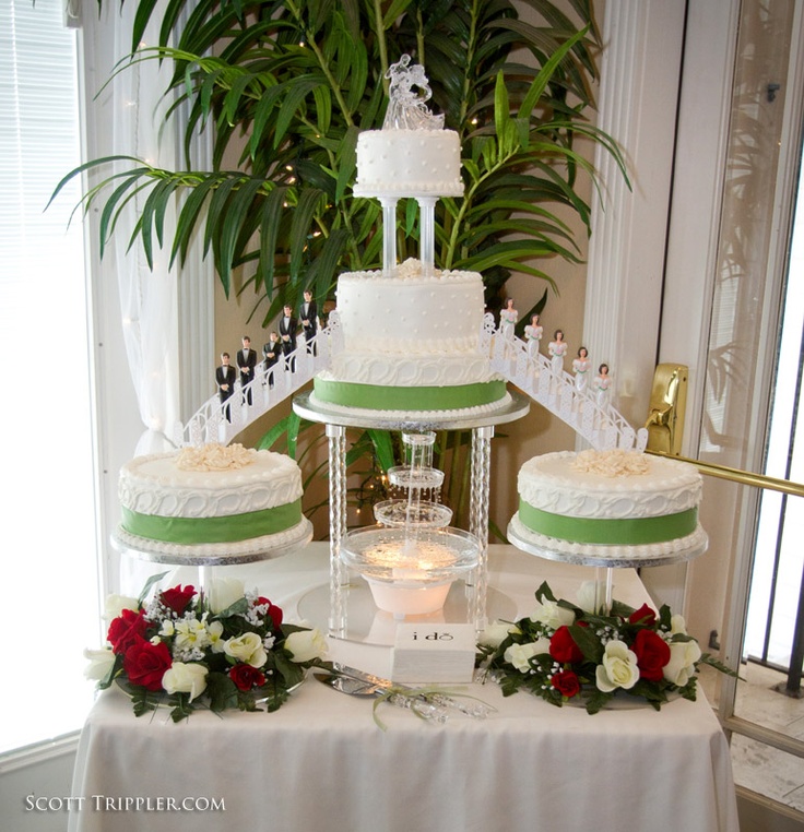 Wedding Cakes with Bridges