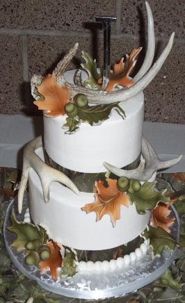 Wedding Cakes with Deer Antlers