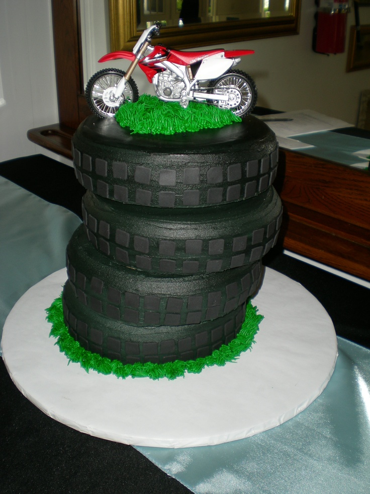 12 Photos of Motorcycle Tire Groom's Cakes