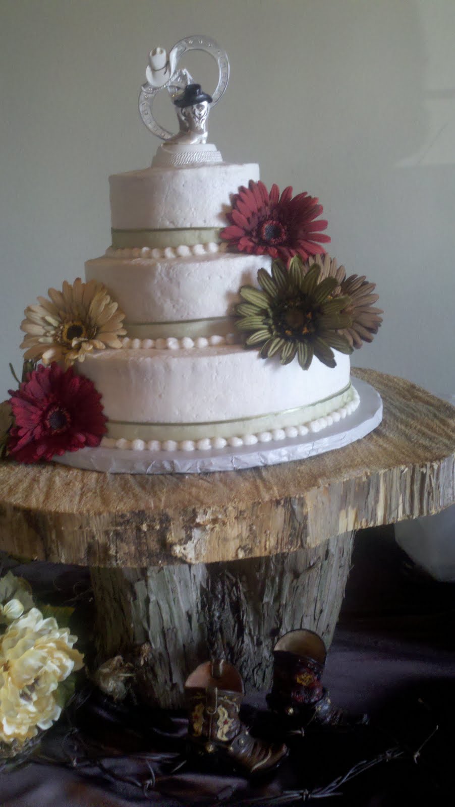 Western Themed Wedding Cake