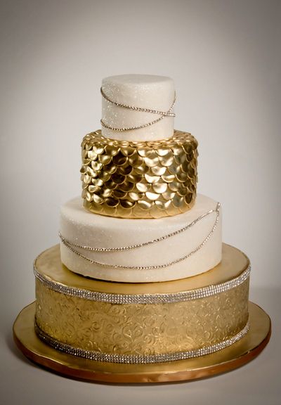 White and Gold Wedding Cake