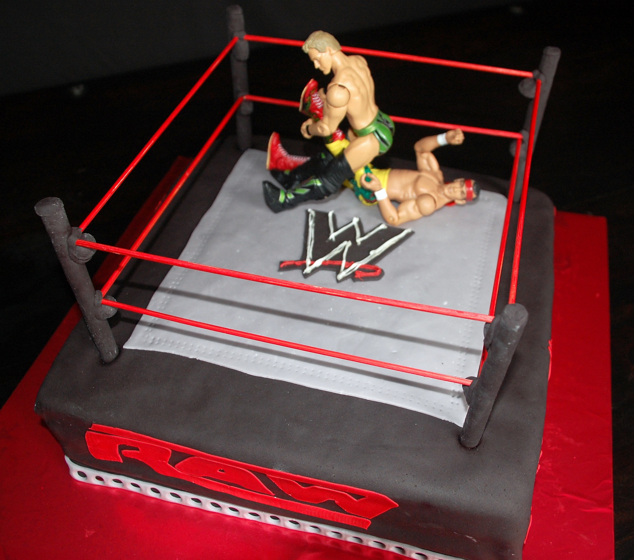 Wrestling Cake