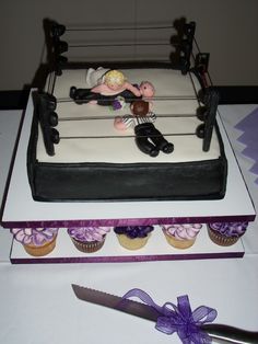 Wrestling Wedding Cake Bride and Groom